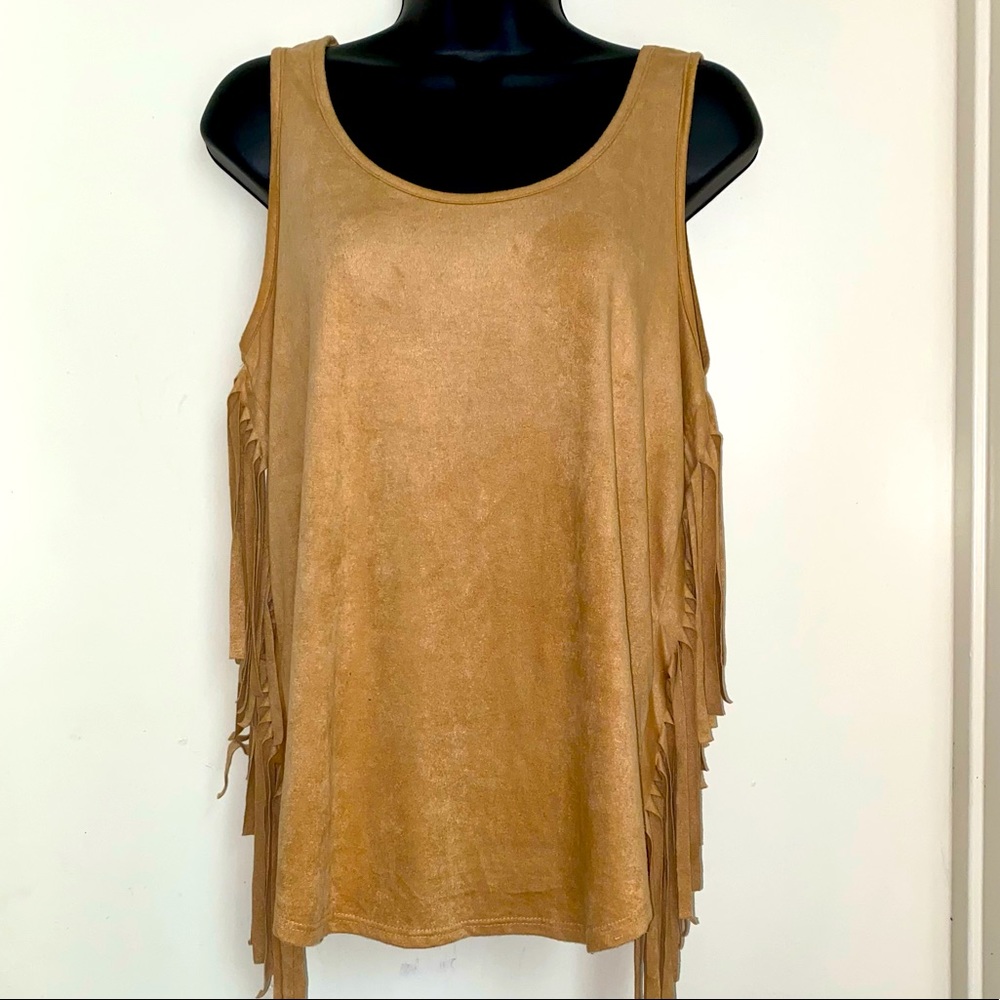 👚✨ RUE21 TOP✨